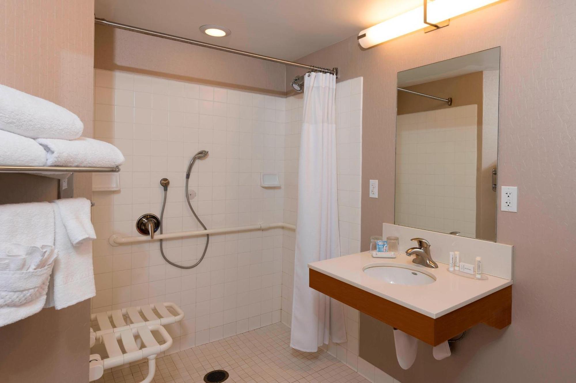 สปริงฮิลล์ สวีท ดีทรอยต์ ออเบอร์น ฮิลส์ Hotel ออเบิร์นฮิลล์ส ภายนอก รูปภาพ